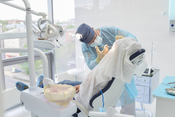 Best Emergency Dental Extractions in De Motte, IN